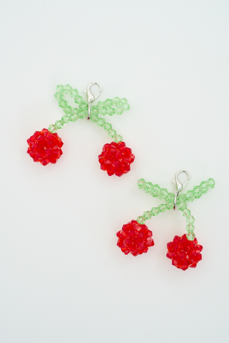 APLIQUE CHERRY