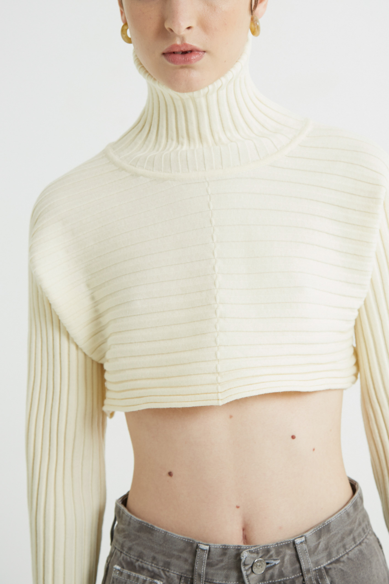 SWEATER FINCHER