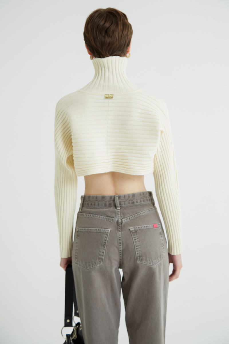 SWEATER FINCHER