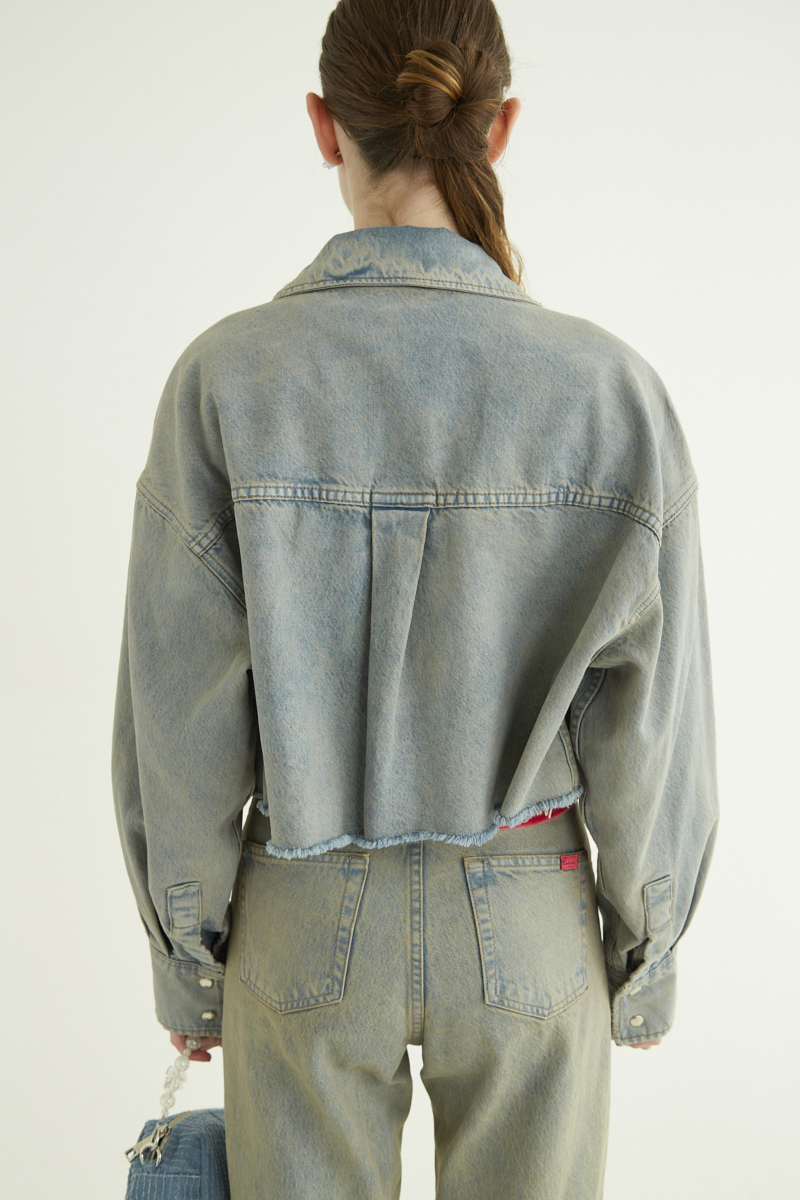 CAMISA DE JEAN SAMPAIO CROP