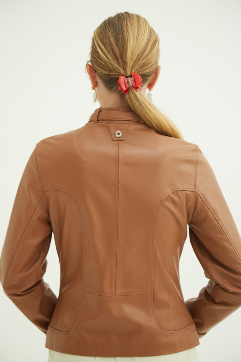 CAMPERA DE CUERO ROBIN//OVINO ITALIANO