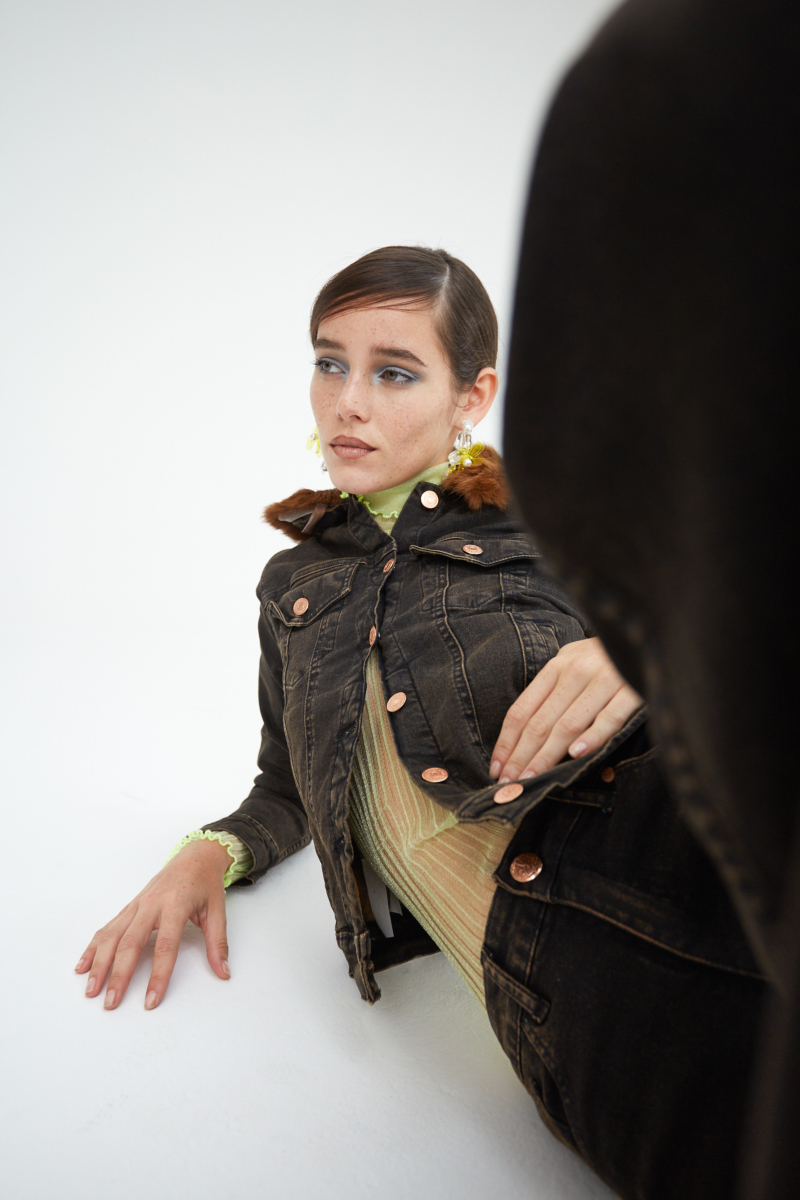 CAMPERA DE JEAN YASMIN DUST