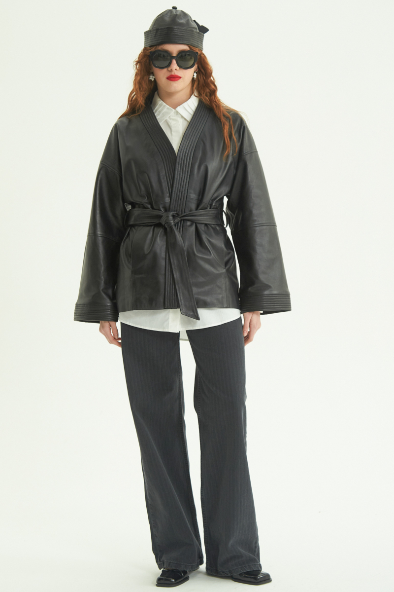 KIMONO DE CUERO LIU // OVINO 