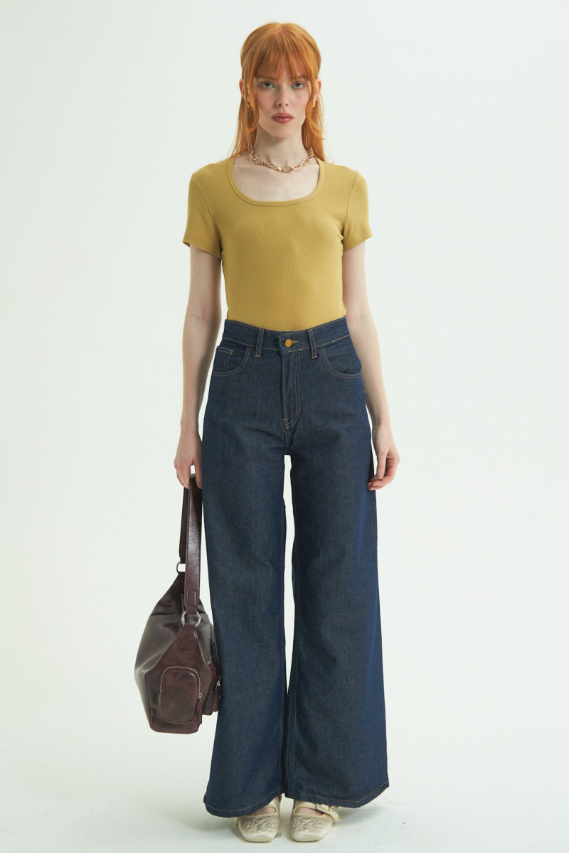 REMERA RICCI