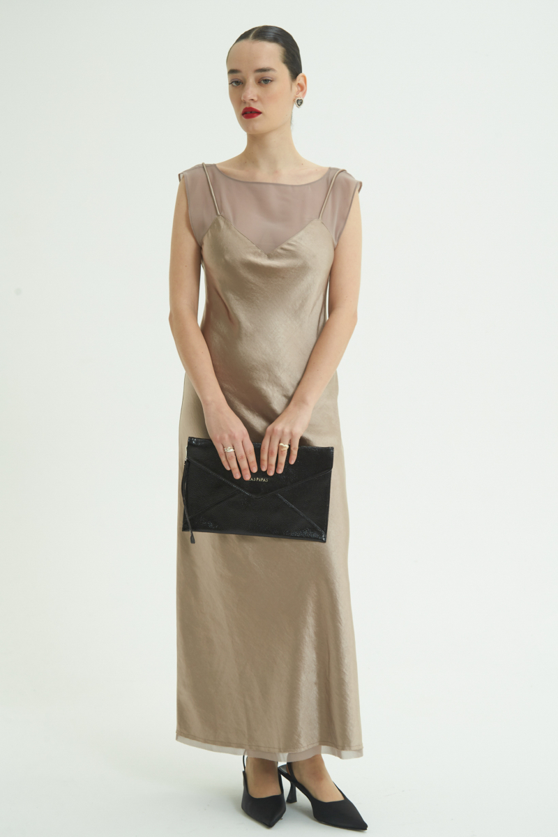VESTIDO HELLY