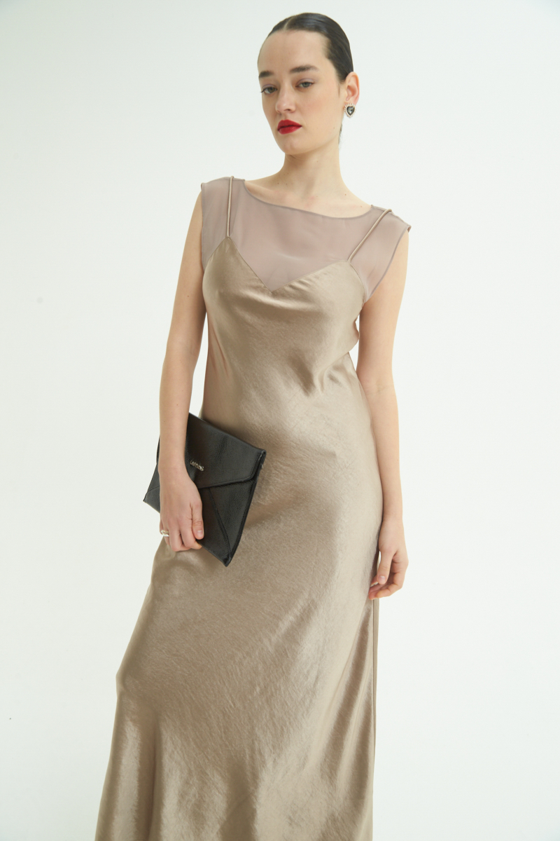 VESTIDO HELLY