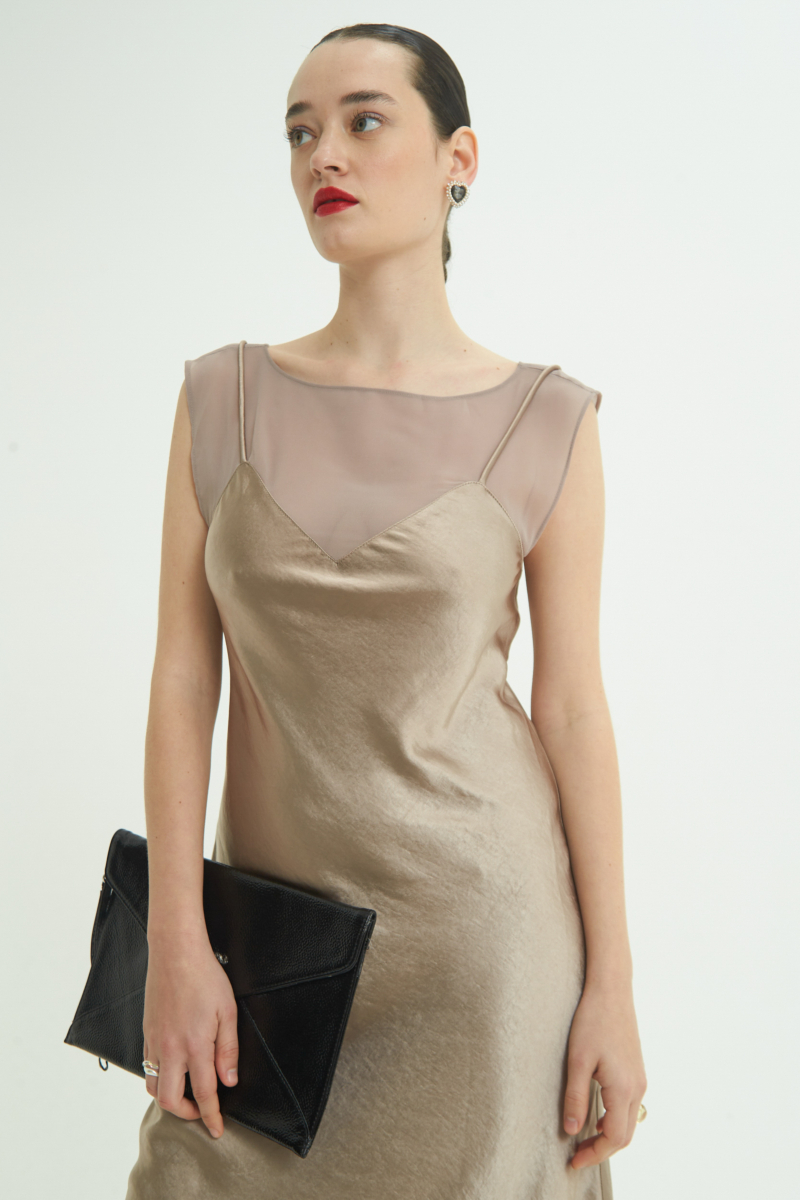 VESTIDO HELLY