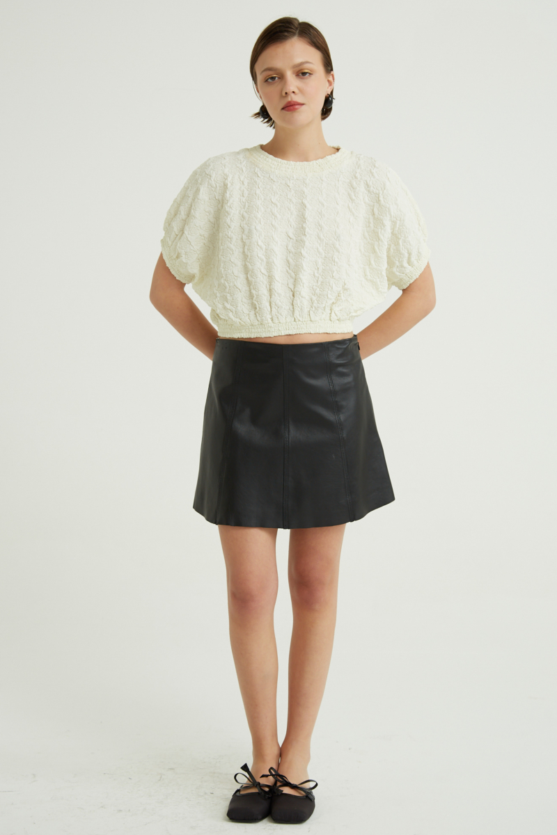 FALDA DE CUERO GRETCHEN 2.0// OVINO ITALIANO