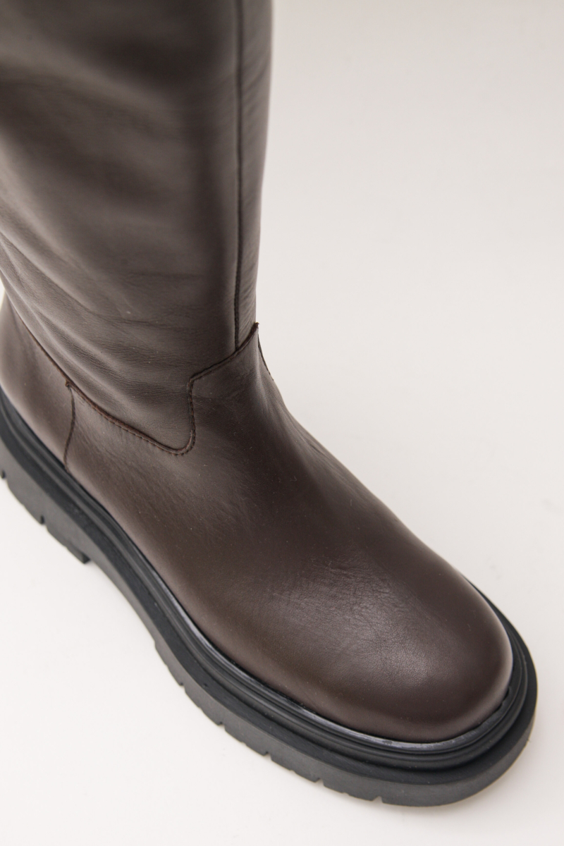 BOTA DE CUERO ACACIA