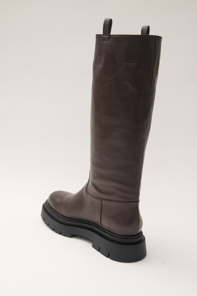 BOTA DE CUERO ACACIA