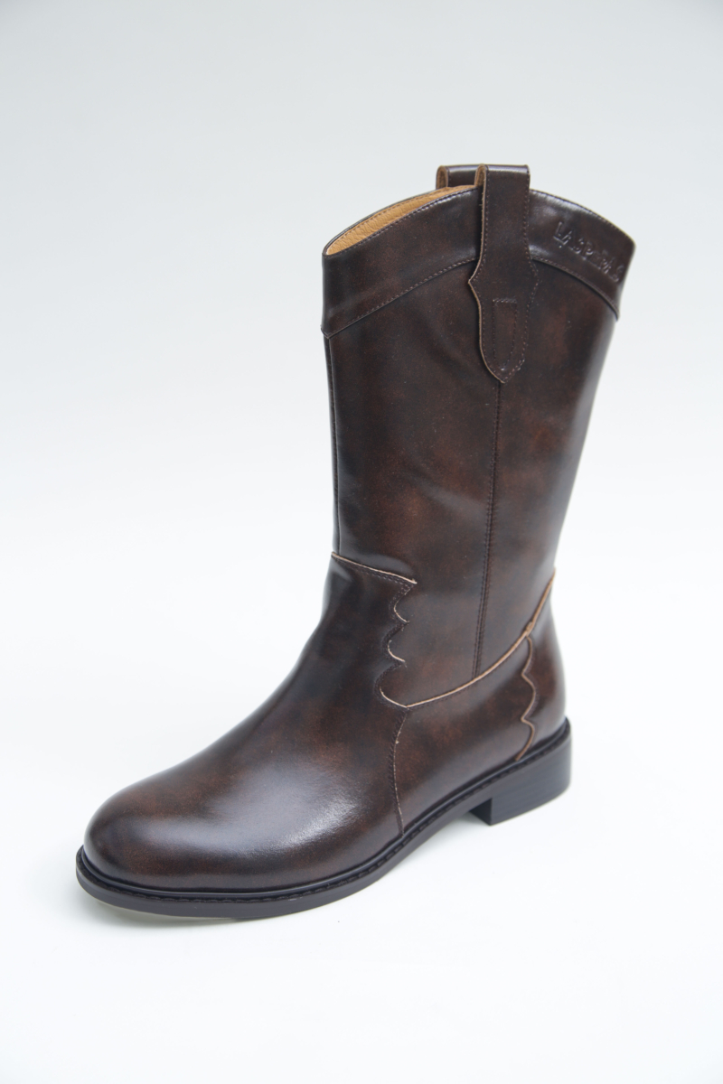 BOTAS DE CUERO AVELLANO