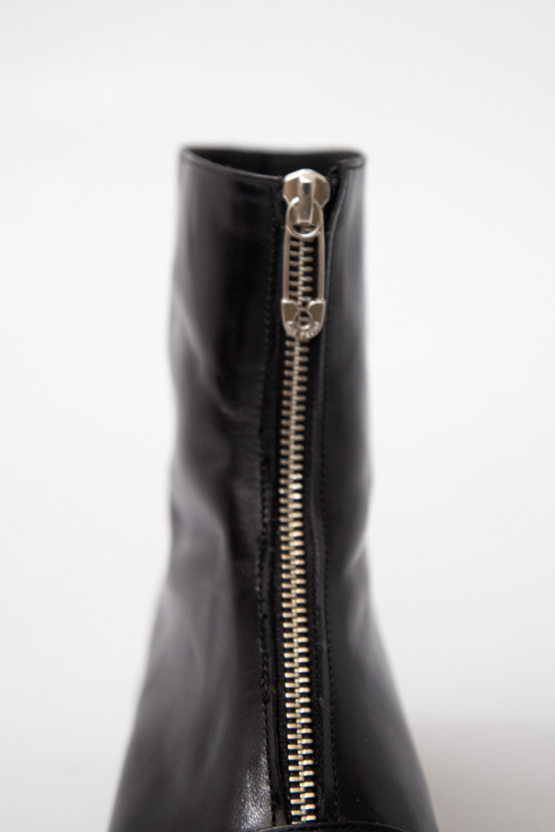 BOTA DE CUERO PARKIA