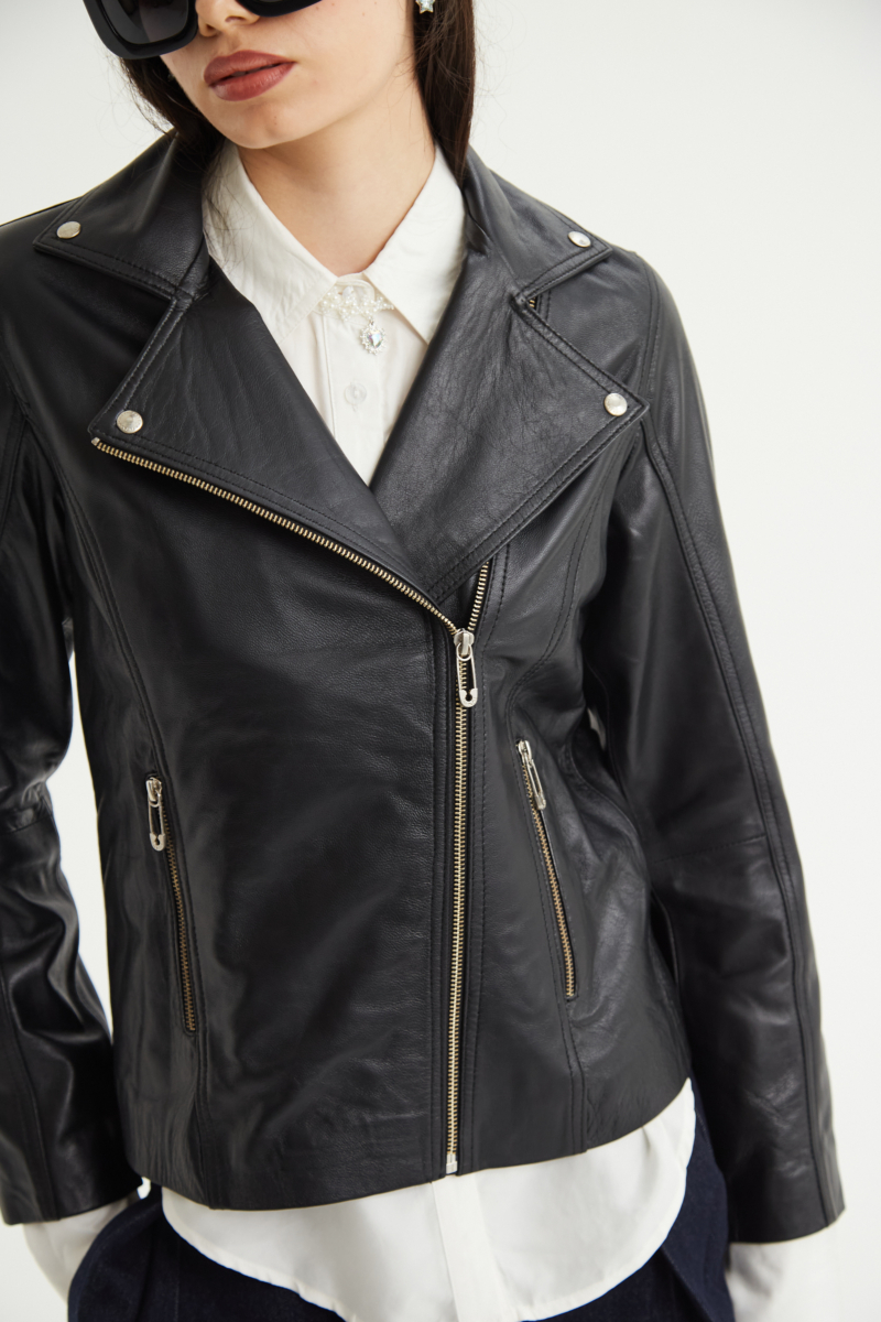 CAMPERA DE CUERO BELLA // OVINO ITALIANO