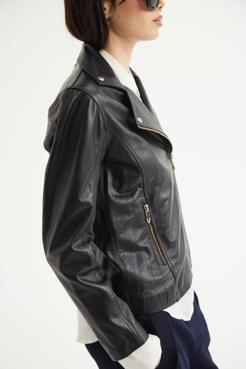 CAMPERA DE CUERO BELLA // OVINO ITALIANO