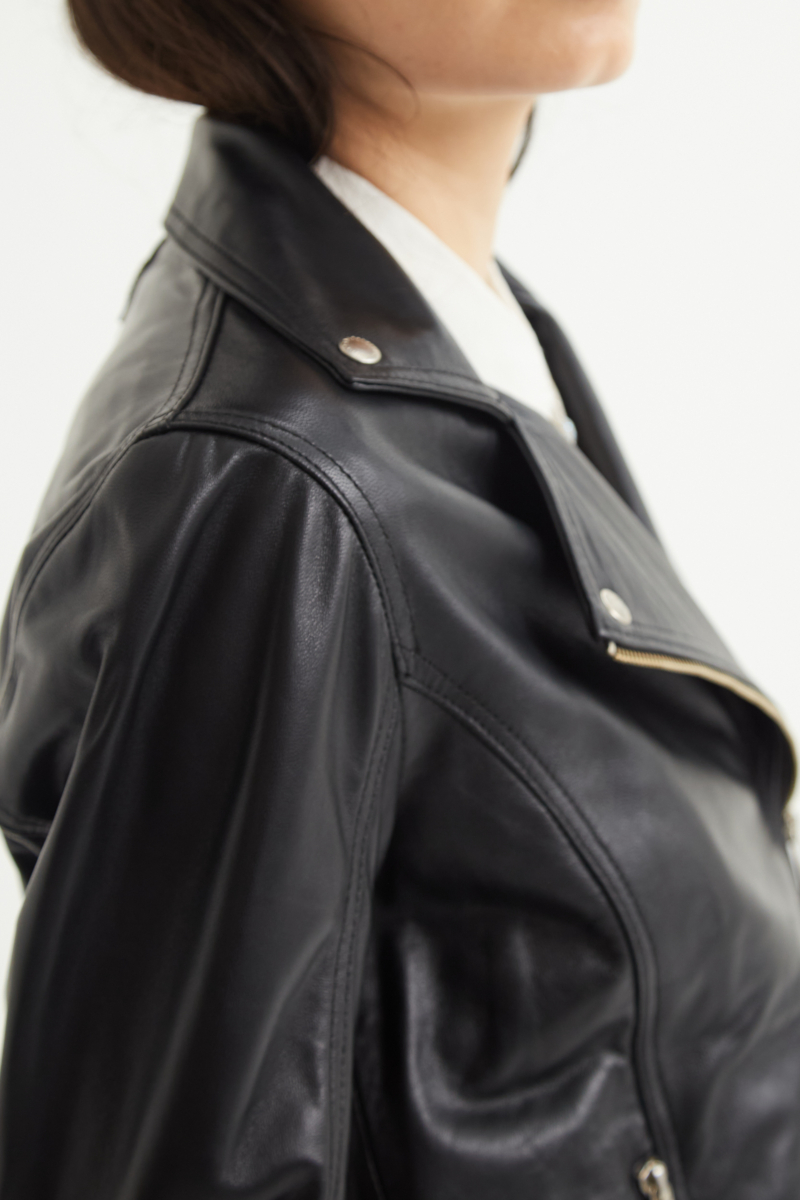 CAMPERA DE CUERO BELLA // OVINO ITALIANO