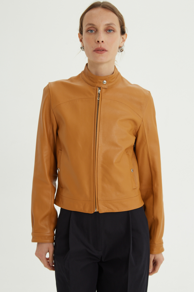 CAMPERA DE CUERO BROWN // OVINO