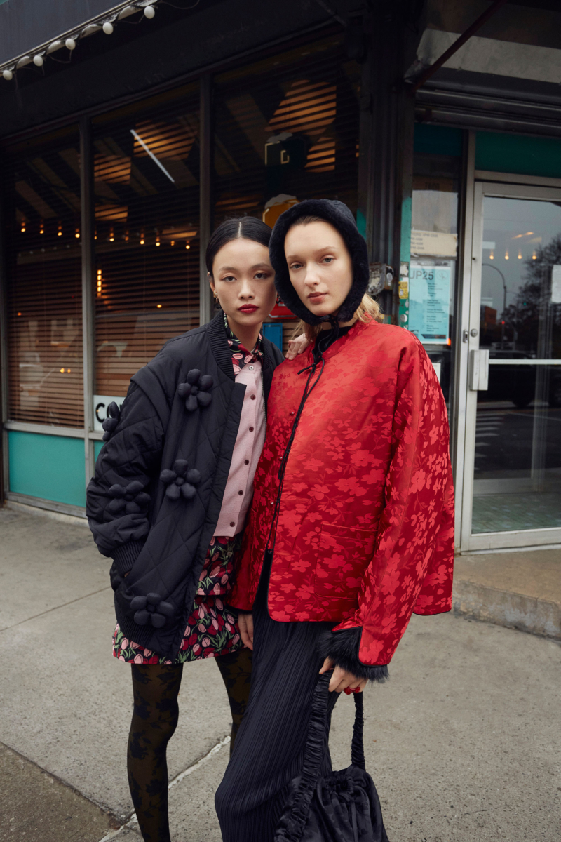 CAMPERA BOMBER FLOWERPUFF DESMONTABLE