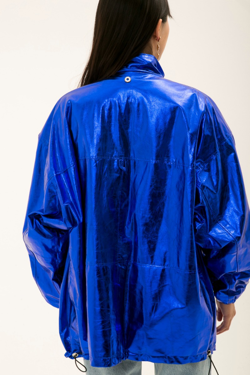 CAMPERA FERREIRA METALIZADA