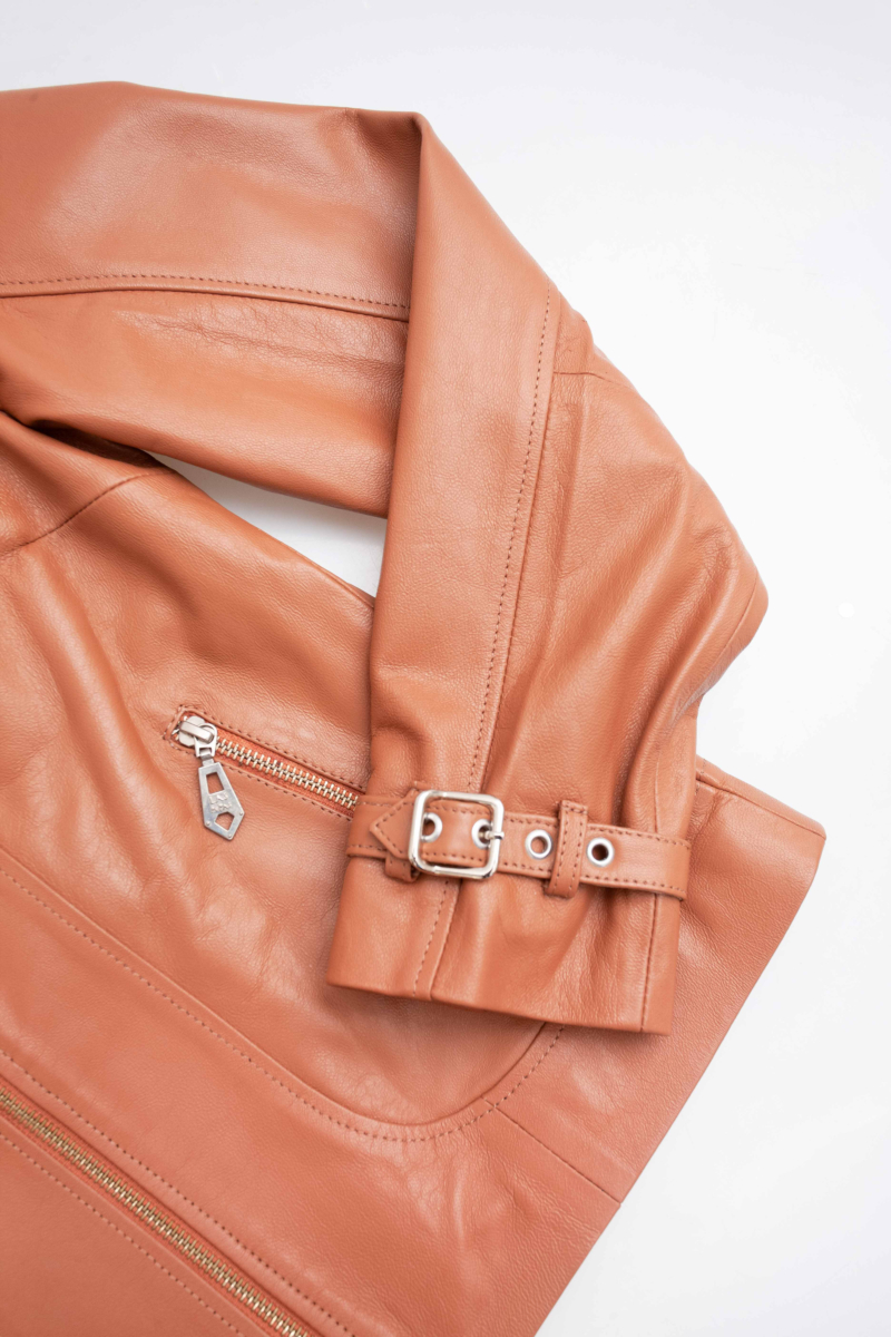 CAMPERA DE CUERO ROBIN//OVINO ITALIANO