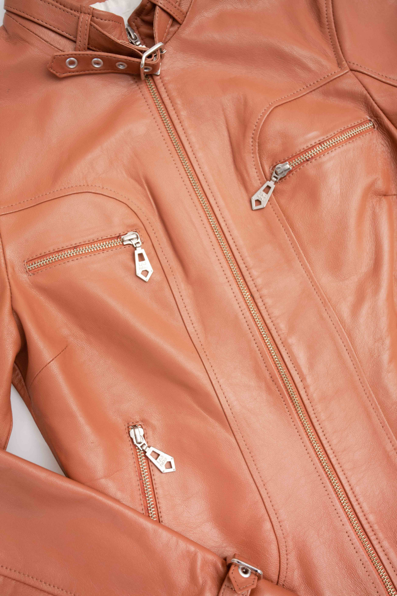 CAMPERA DE CUERO ROBIN//OVINO ITALIANO