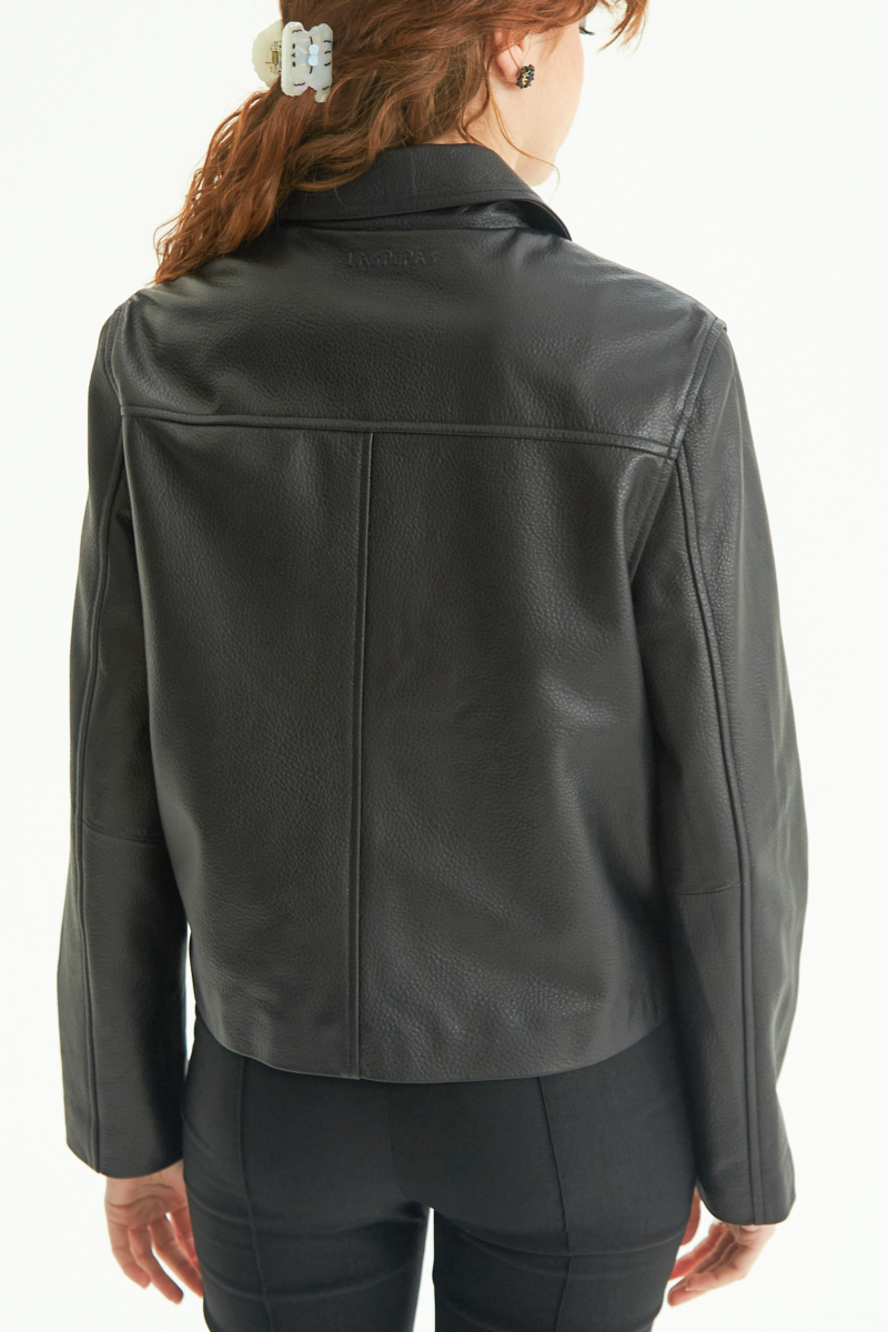 CAMPERA DE CUERO ZOE // OVINO