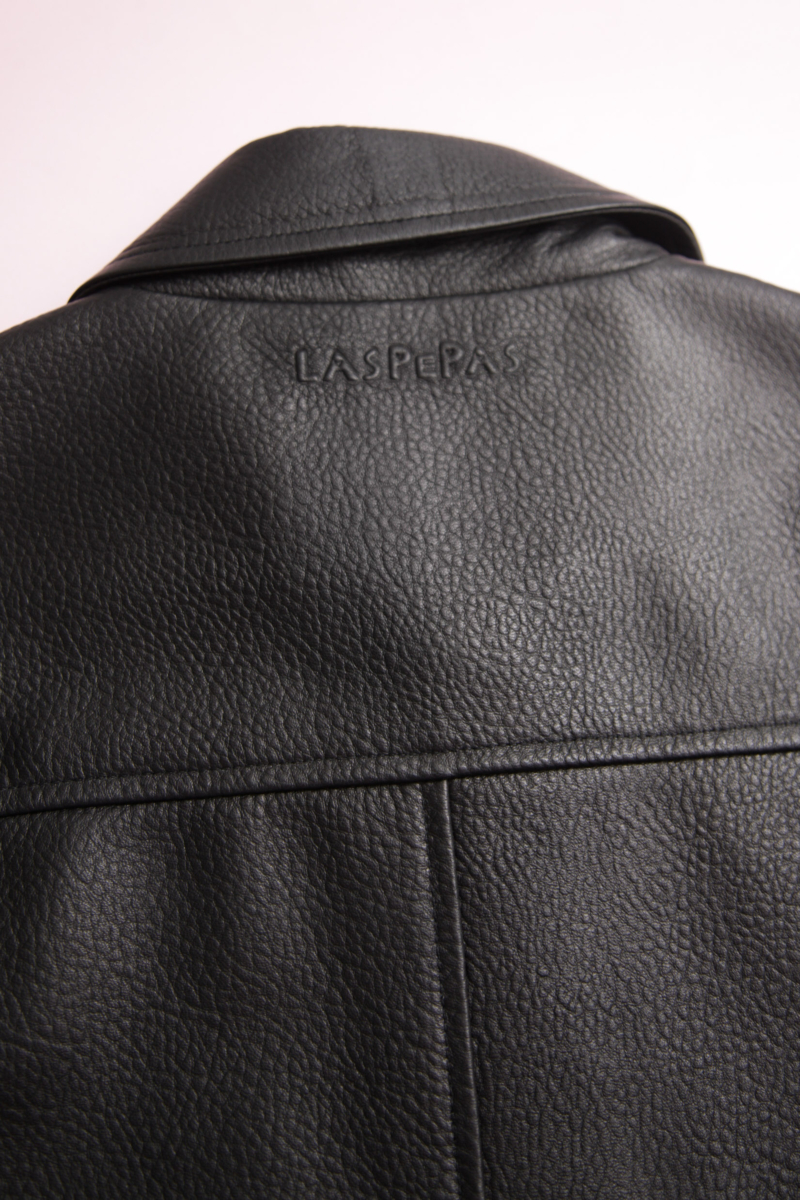 CAMPERA DE CUERO ZOE // OVINO