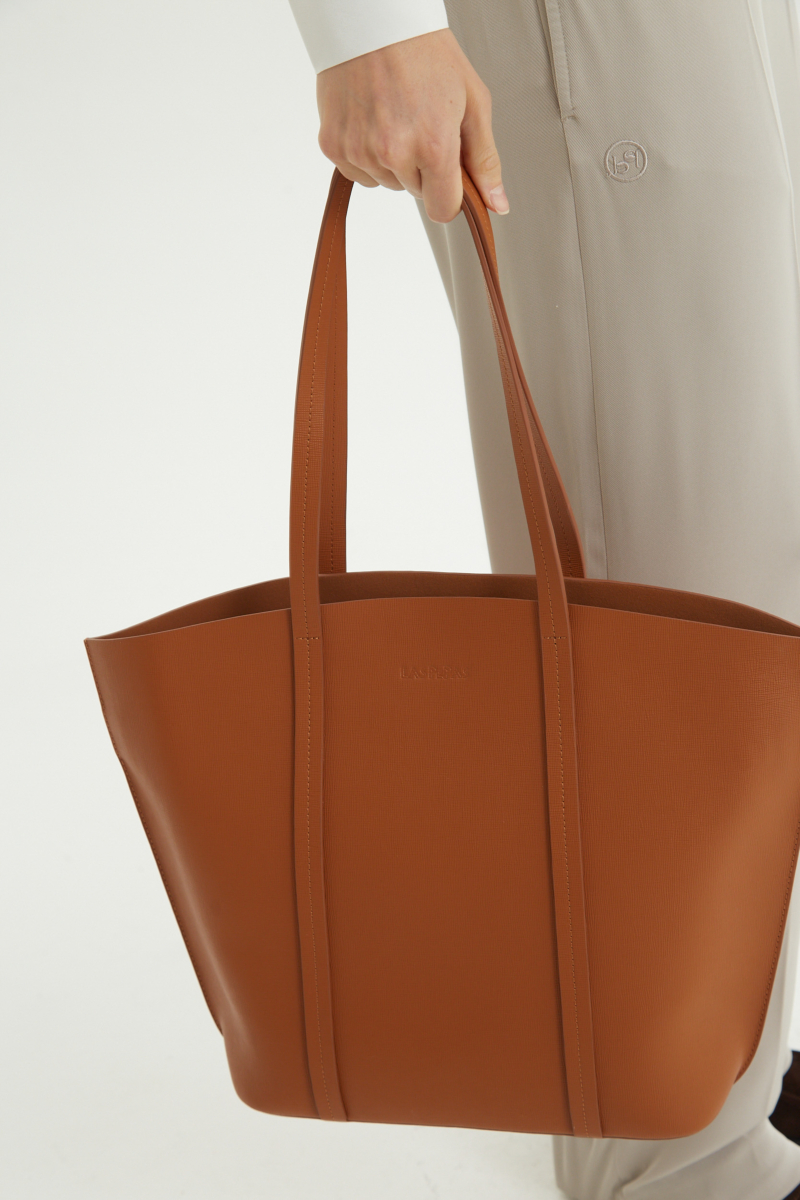 CARTERA DE CUERO AGRA