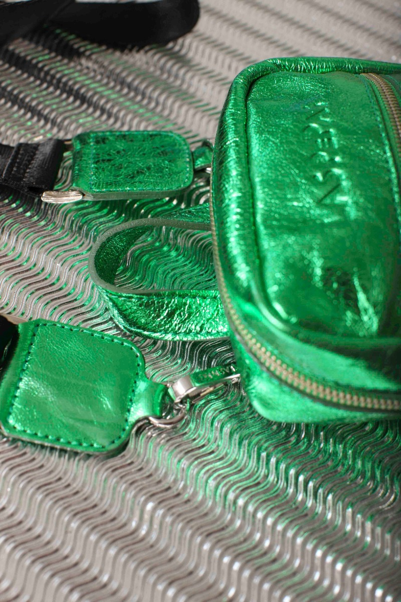 CARTERA DE CUERO IPIALES METALIZADA