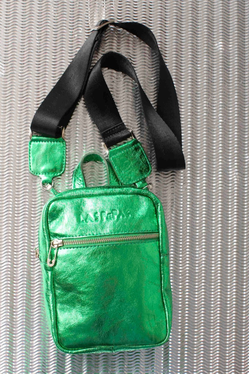 CARTERA DE CUERO IPIALES METALIZADA