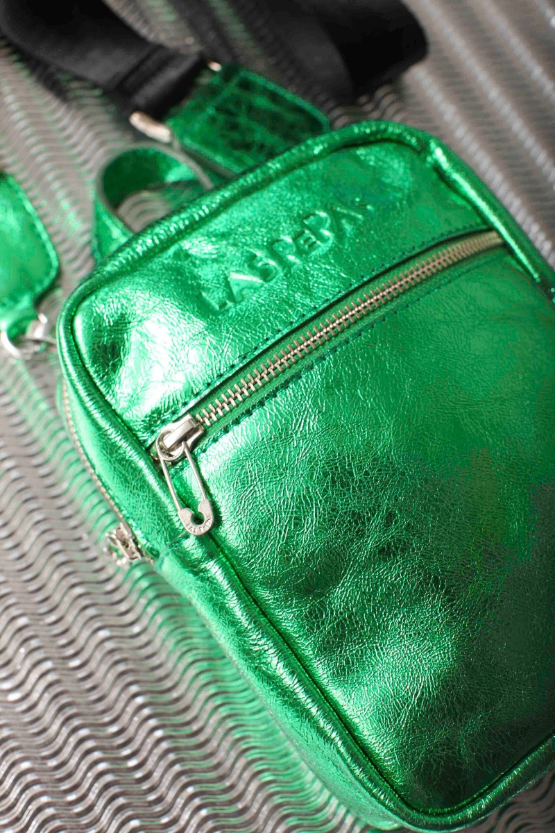 CARTERA DE CUERO IPIALES METALIZADA