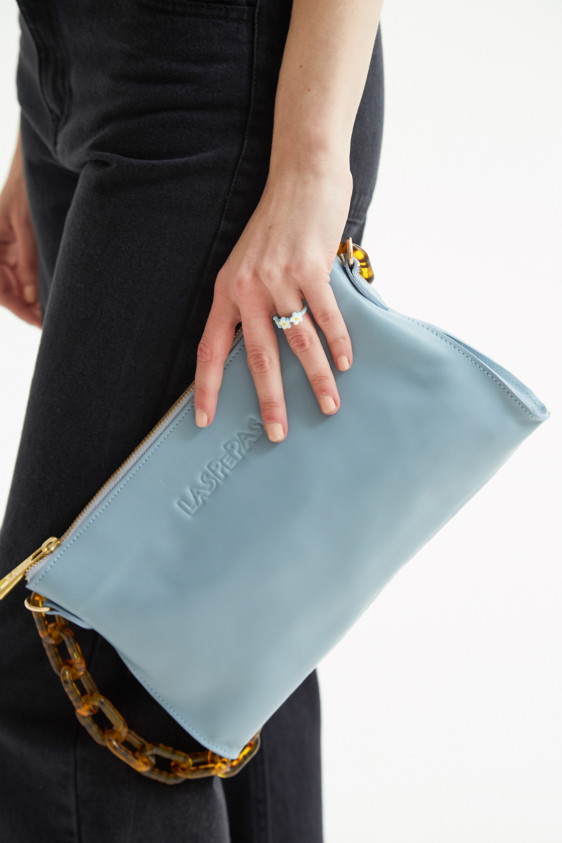 CARTERA DE CUERO MERESIAS 