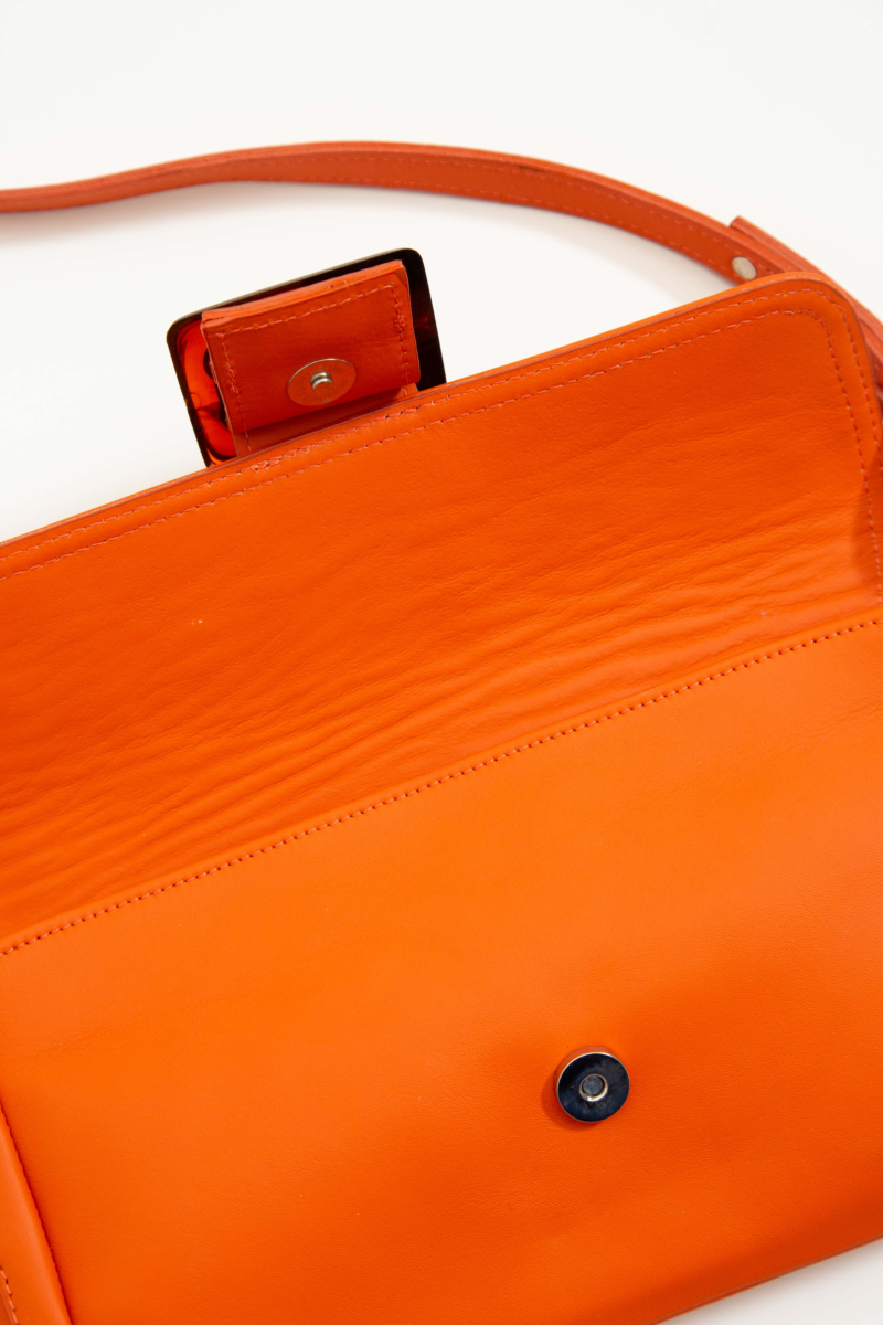 CARTERA DE CUERO SANTA MARTA