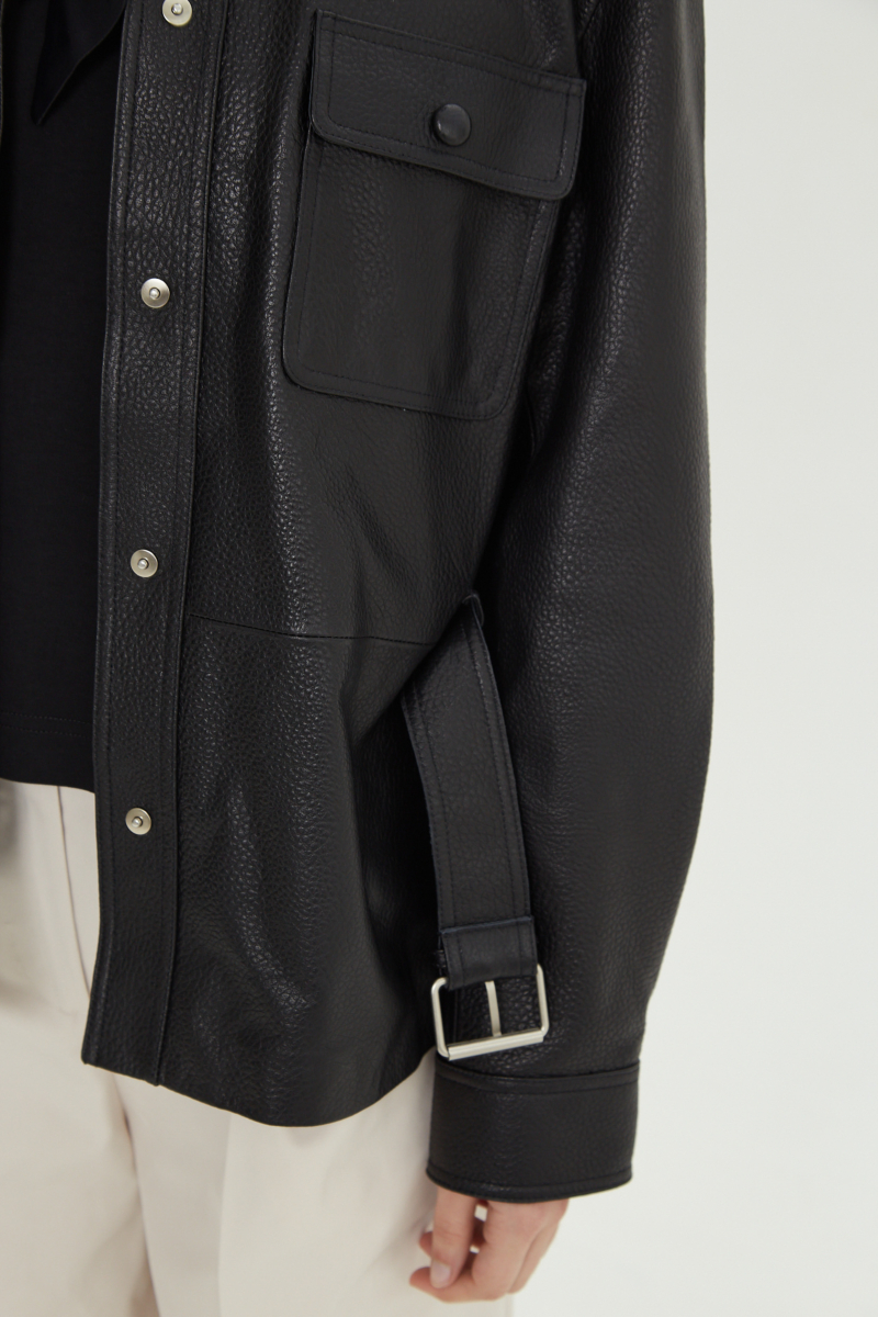CAMPERA DE CUERO HOLLY // OVINO