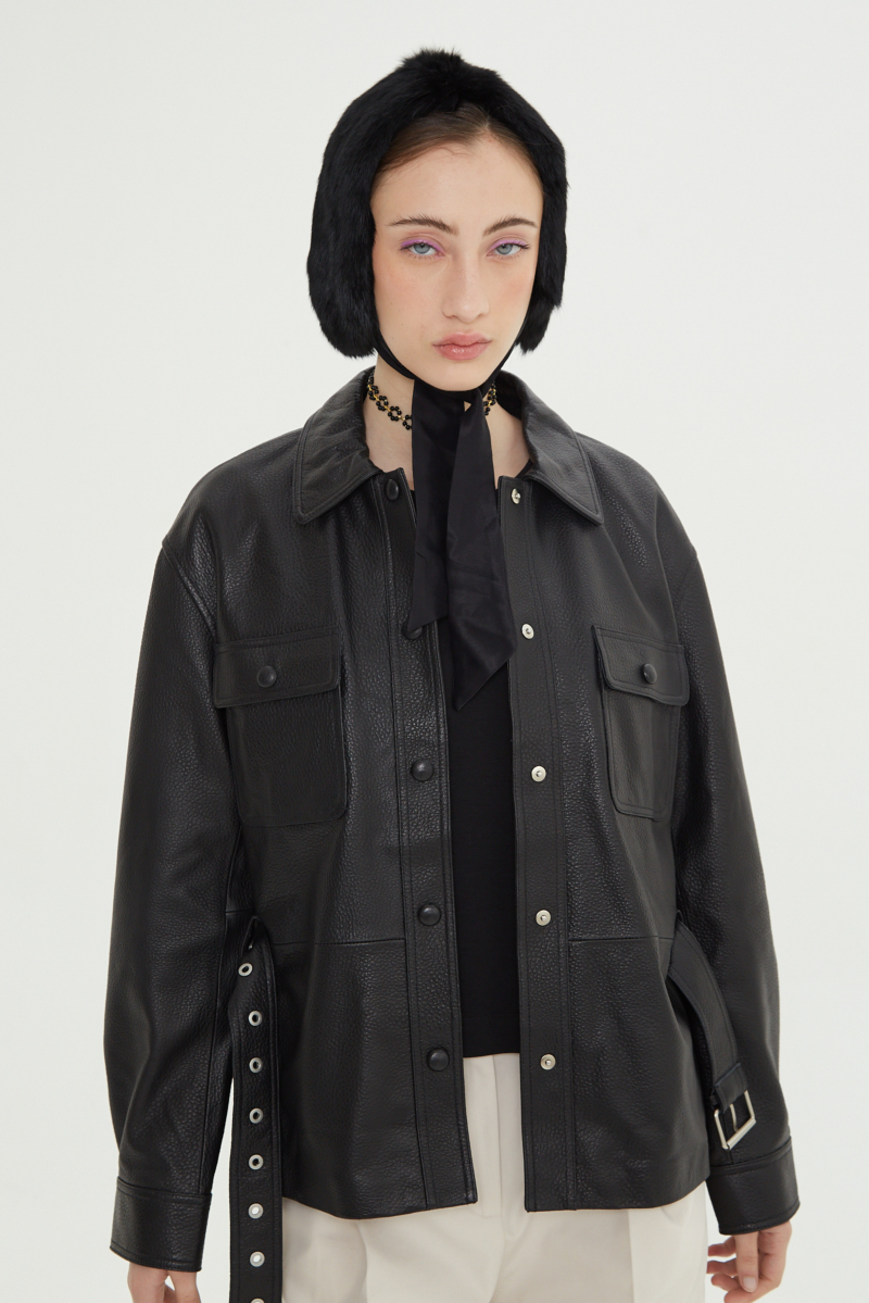 CAMPERA DE CUERO HOLLY // OVINO