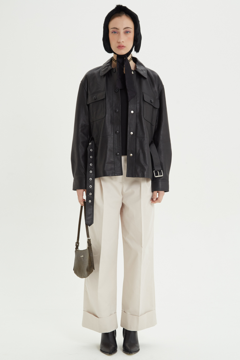 CAMPERA DE CUERO HOLLY // OVINO