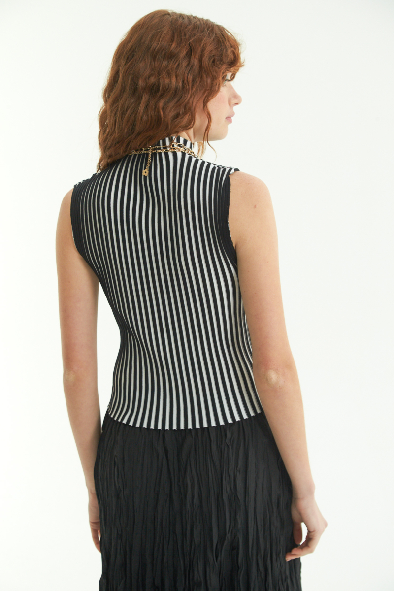 MUSCULOSA ESTRIBOR