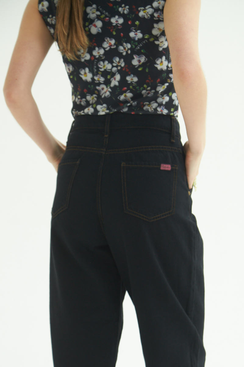 PANTALÓN DE JEAN ADUT