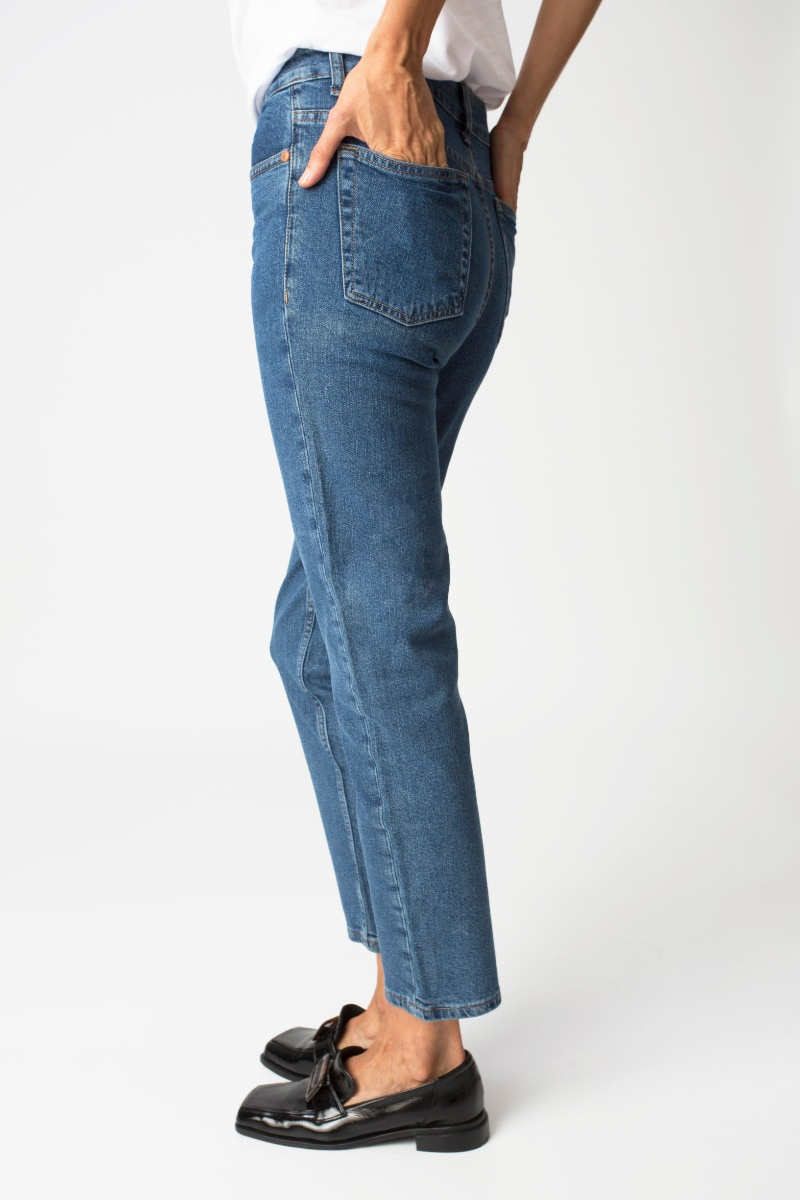 PANTALÓN DE JEAN BRUNA 