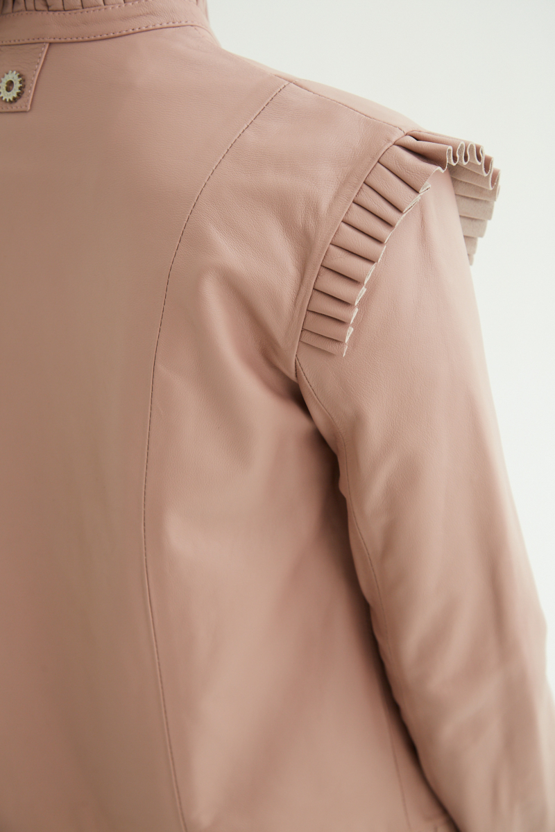 CAMPERA DE CUERO ANYA TAYLOR // OVINO ITALIANO