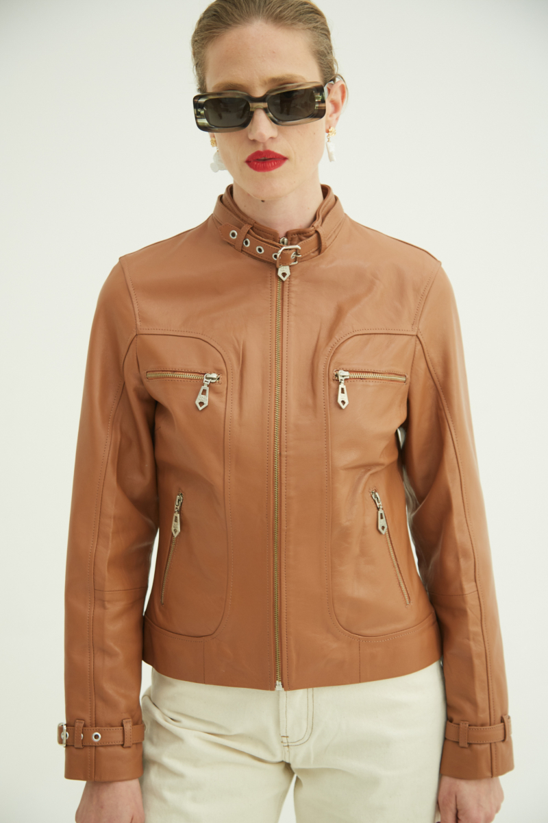 CAMPERA DE CUERO ROBIN//OVINO ITALIANO
