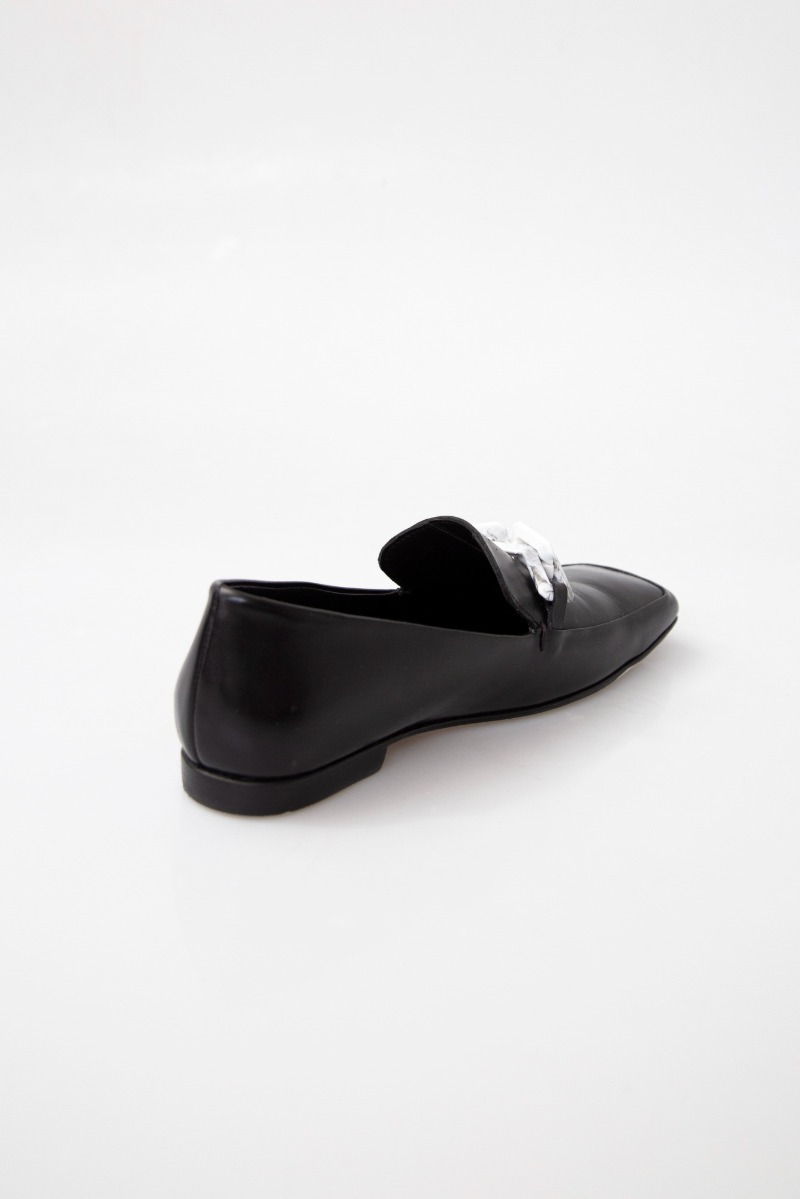 MOCASIN DE CUERO SAUCO