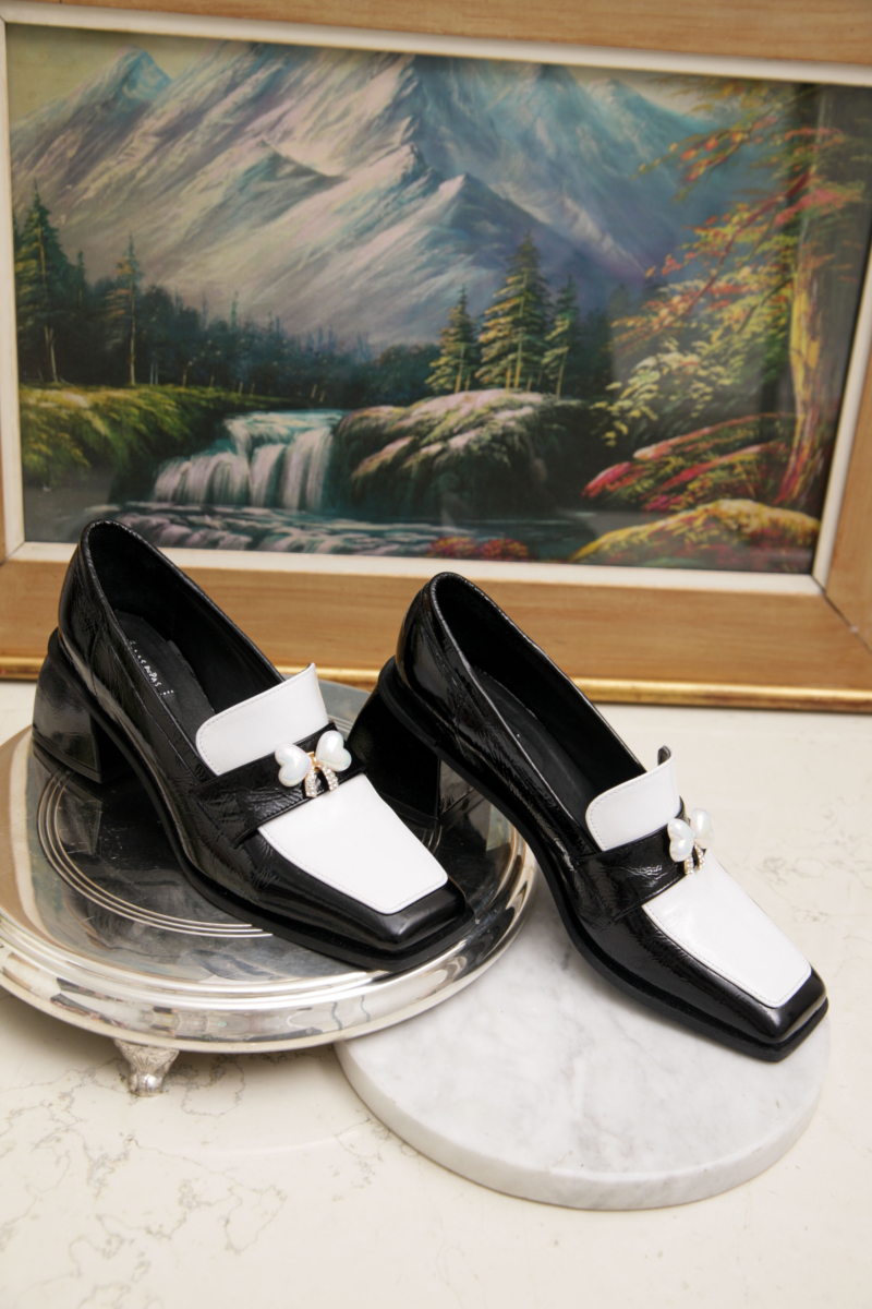 MOCASIN DE CUERO CANELO FELICIA