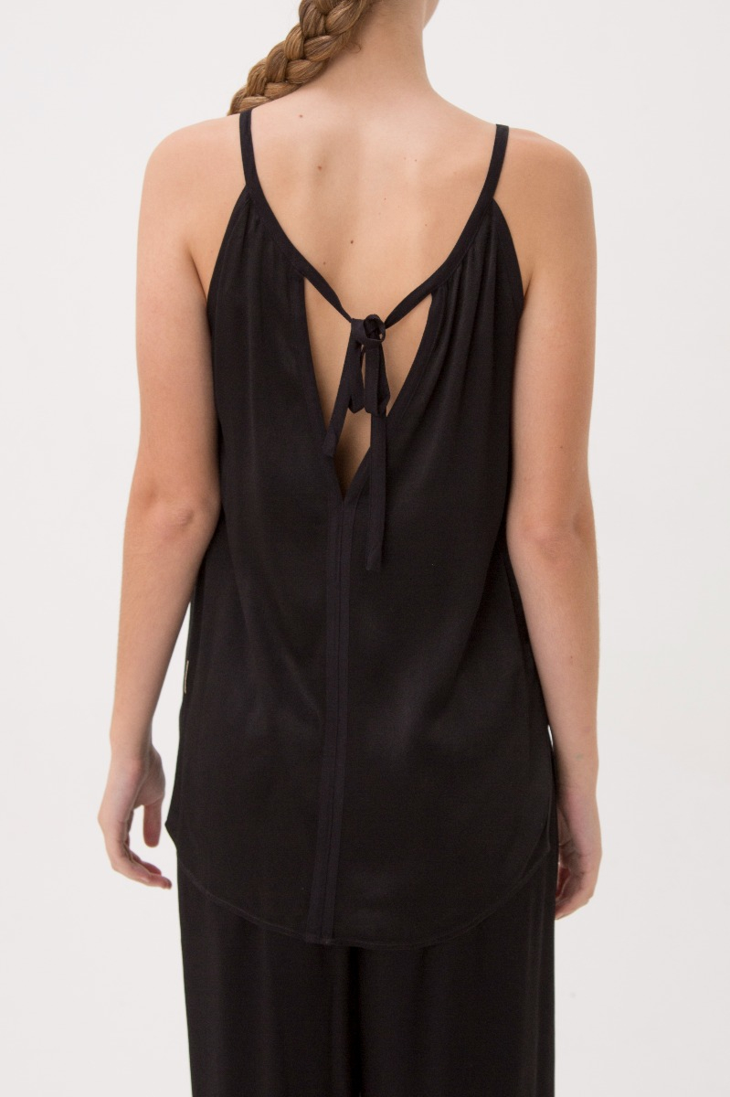 MUSCULOSA TAROT LISA