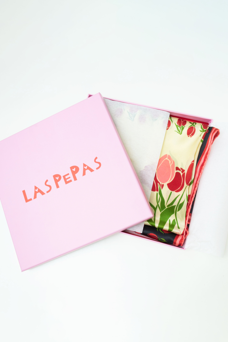 PAÑUELO DE SEDA TULIP