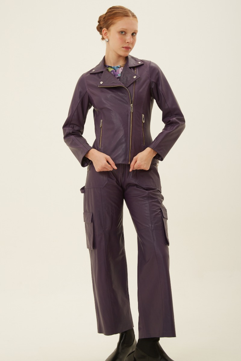 PANTALON DE CUERO BERNINA//VACUNO