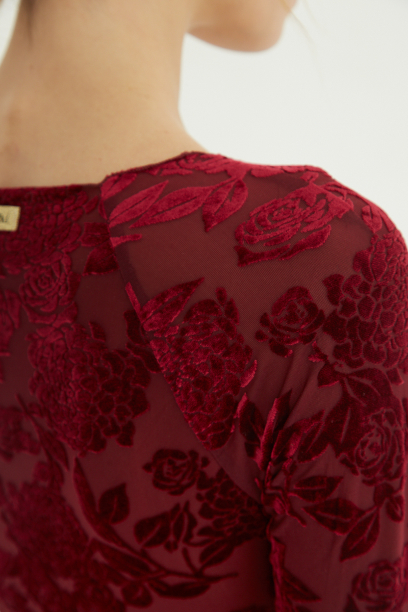 REMERA MYSARIA VELVET