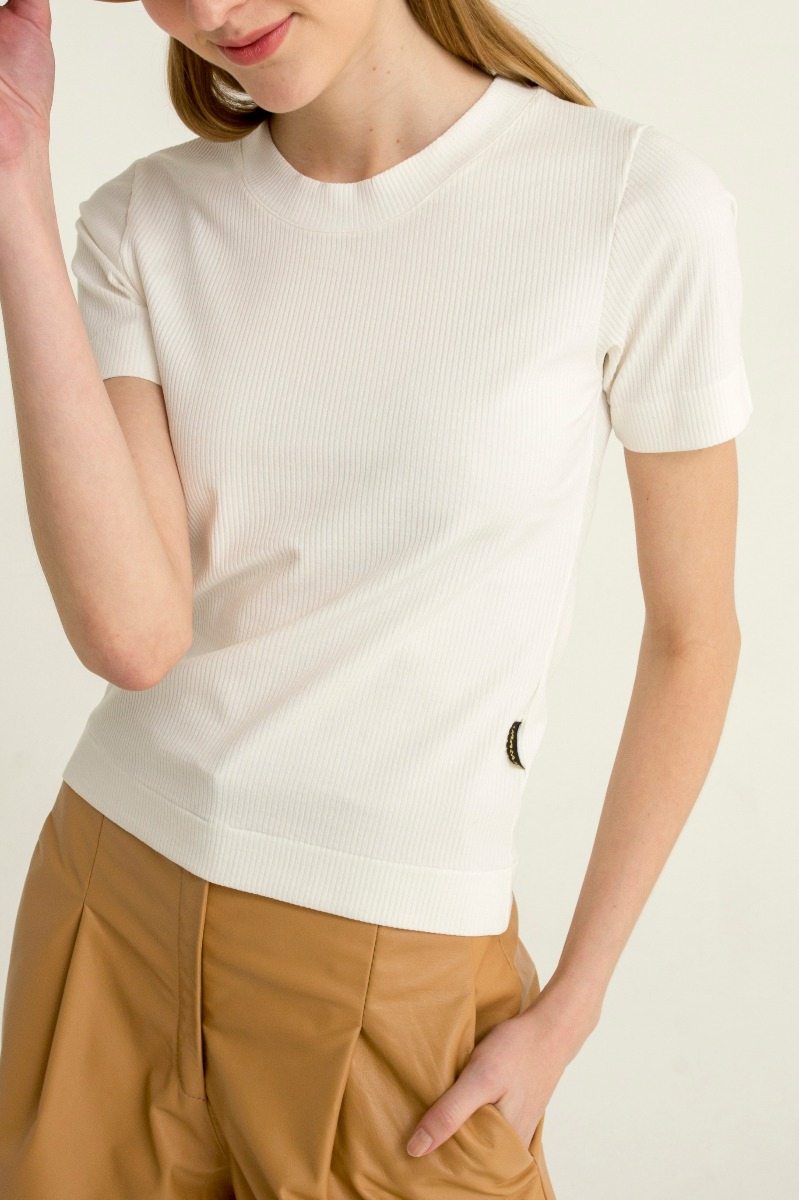 SHORT DE CUERO TONYA / VACUNO