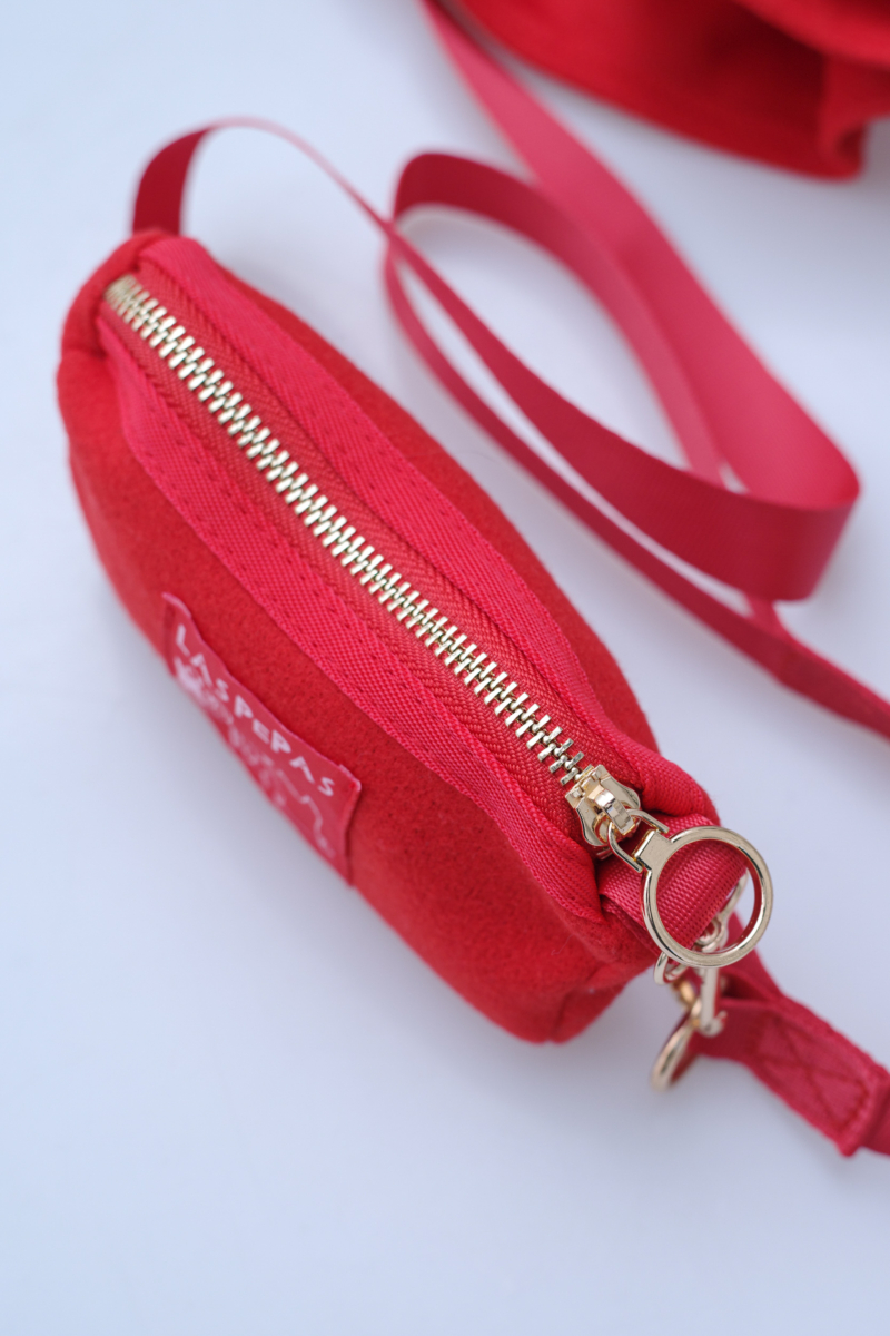 Vestido de paño para perros rojo con volados y moño