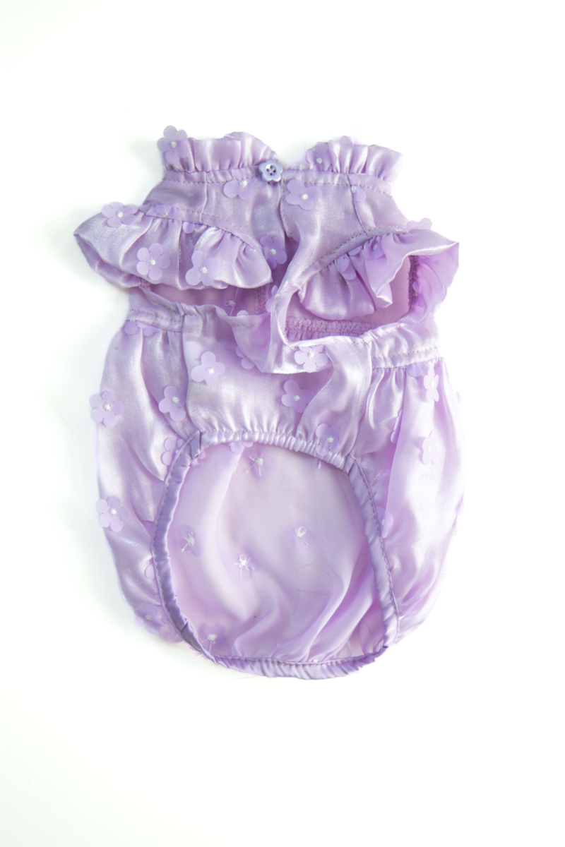 Vestido de organza para perros color lila con apliques de flores