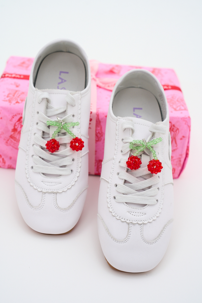 APLIQUE CHERRY